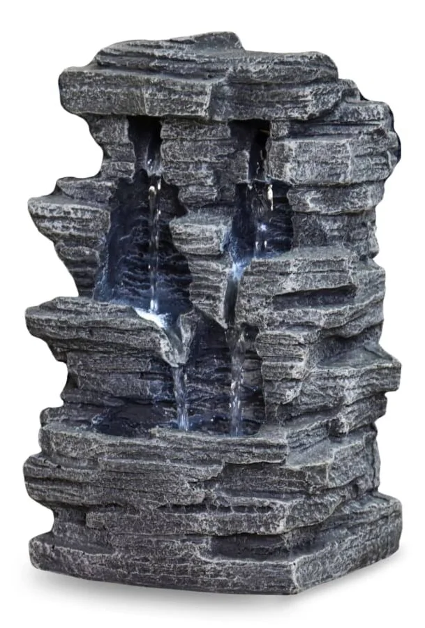 fontaine de jardin en pierre